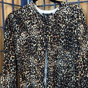Cable & Gauge Leopard Print Button Front Cardigan — Small